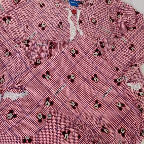 NWOT Mickey Mouse Pajamas - 100% Cotton - Picture 6 of 8